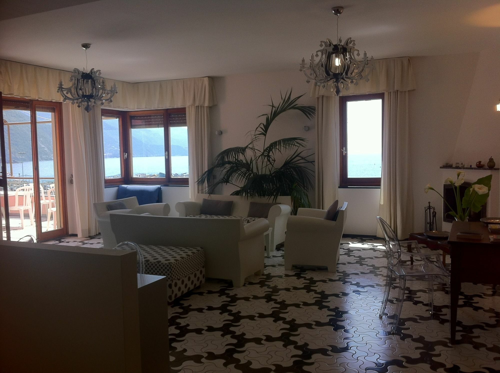 Affittacamere Lo Scoglio Monterosso al Mare Luaran gambar